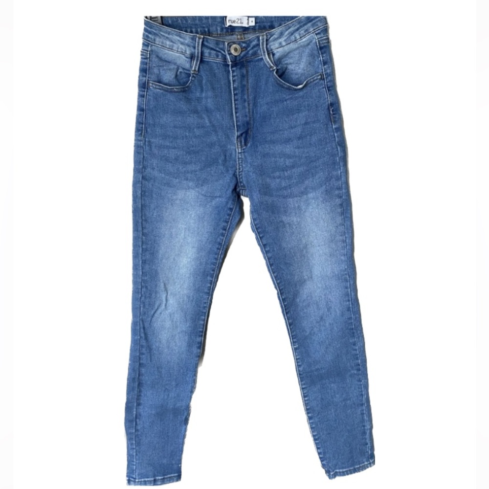 Rue 21.Skinny jeans.